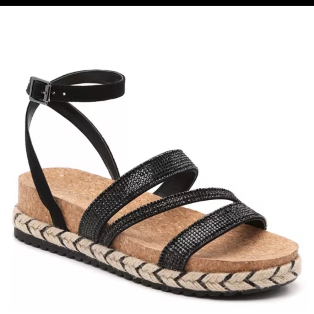 NWOT Kelly & Katie Briellan Wedge Black Strappy Sandals